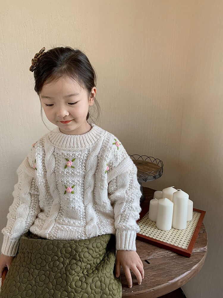 Pull tricoté épais avec broderie florale pour bébé fille, pull mignon de Style coréen pour enfant, hiver: Beige / 18M