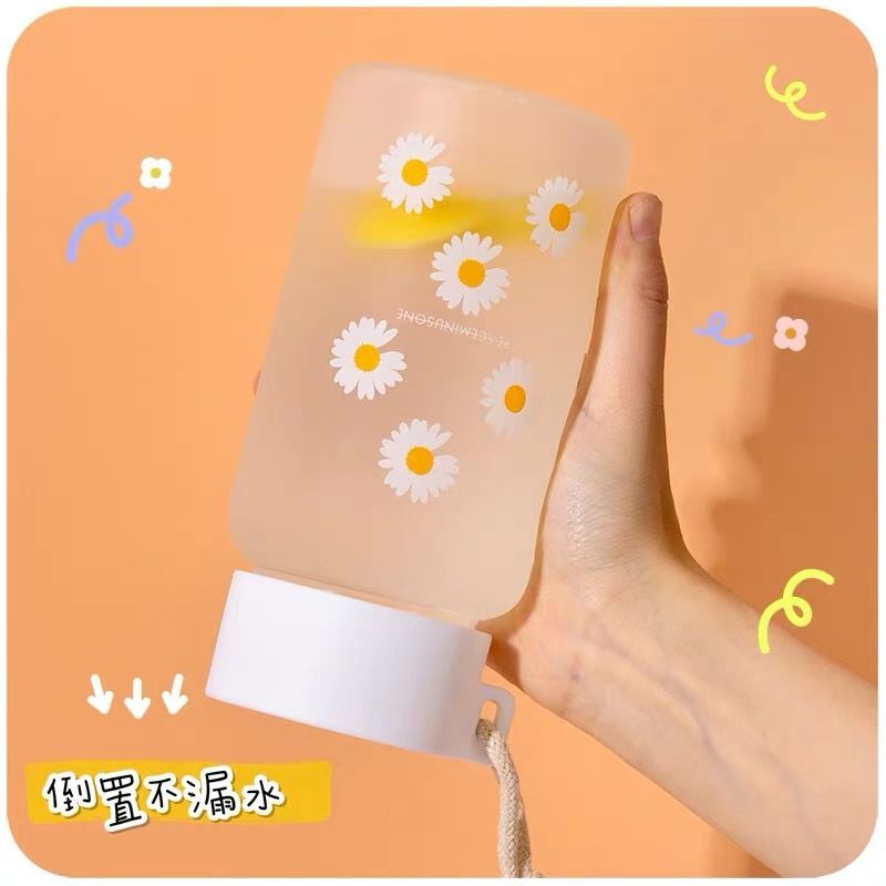 500Ml kreatywna owocowa butelka na wodę i sok Bpa nieprzeciekające wibrator przenośne piesze wycieczki butelki na wodę z paskiem podróży kubek kempingowy