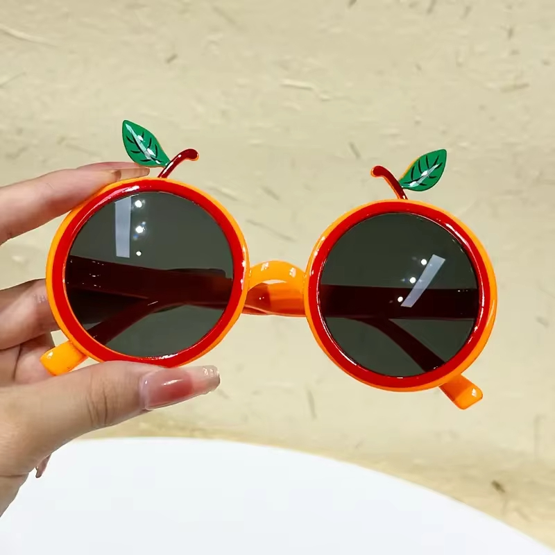 Fun Fruit Sunglasses Pineapple Watermelon Orange Shaped Big Frame Shades for Beach Parties Decorative Eyewear photo prop