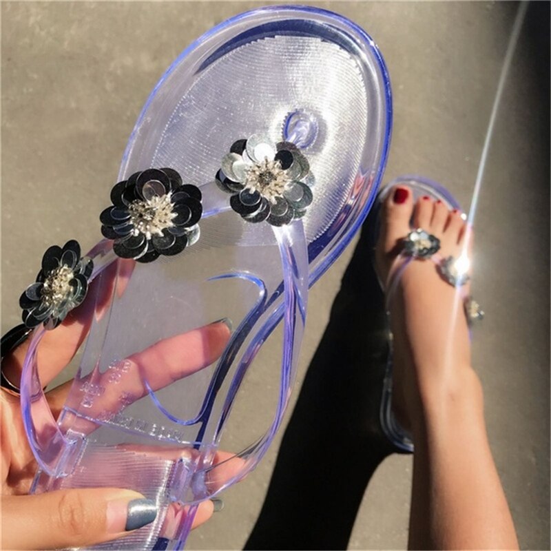 Femmes chaussures de plage confortables anti-dérapant fond souple claquettes trois petites fleurs gelée décoration été plat pantoufle