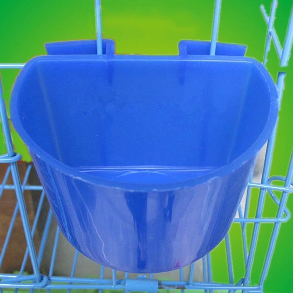 1Pc Bird Feeding Tools Pigeons water Bird drinking fountain Quail feeders Parrot manger Aviculture equipment