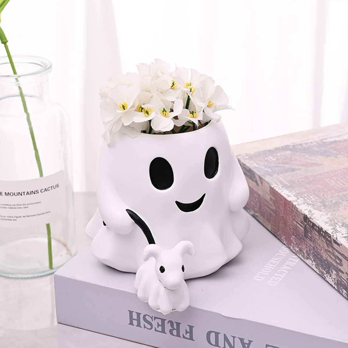 Schattige halloween-spookbloempot - griezelige decoratie van hars voor op je bureau of plank, gotische tuindecoratie
