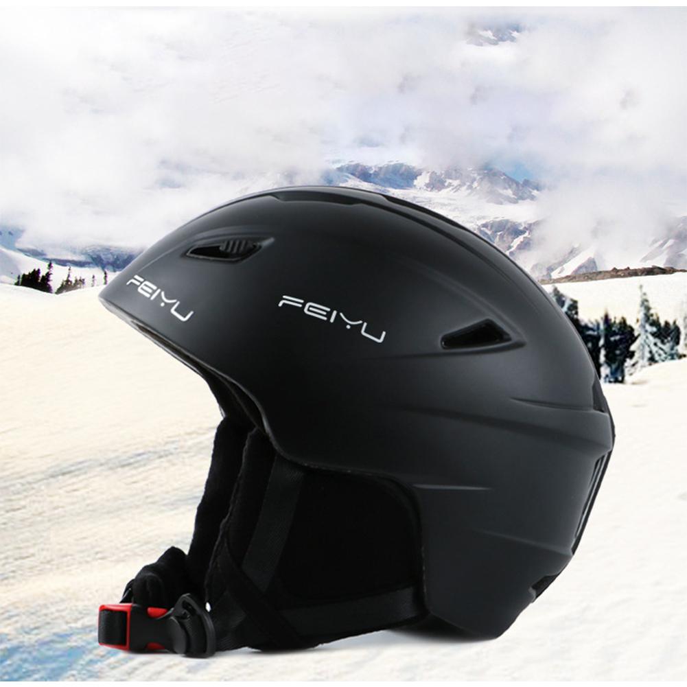 Mounchain Unisex Safe Ski Helmet Snow Helmet Integrated Shape Outdoor Helmet