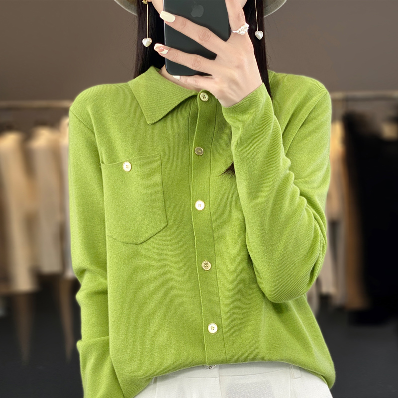 Cardigan feminino com bolso primavera e verão nova camisa de lapela fina imitação de lã camisola alta rua casaco superior mangas compridas