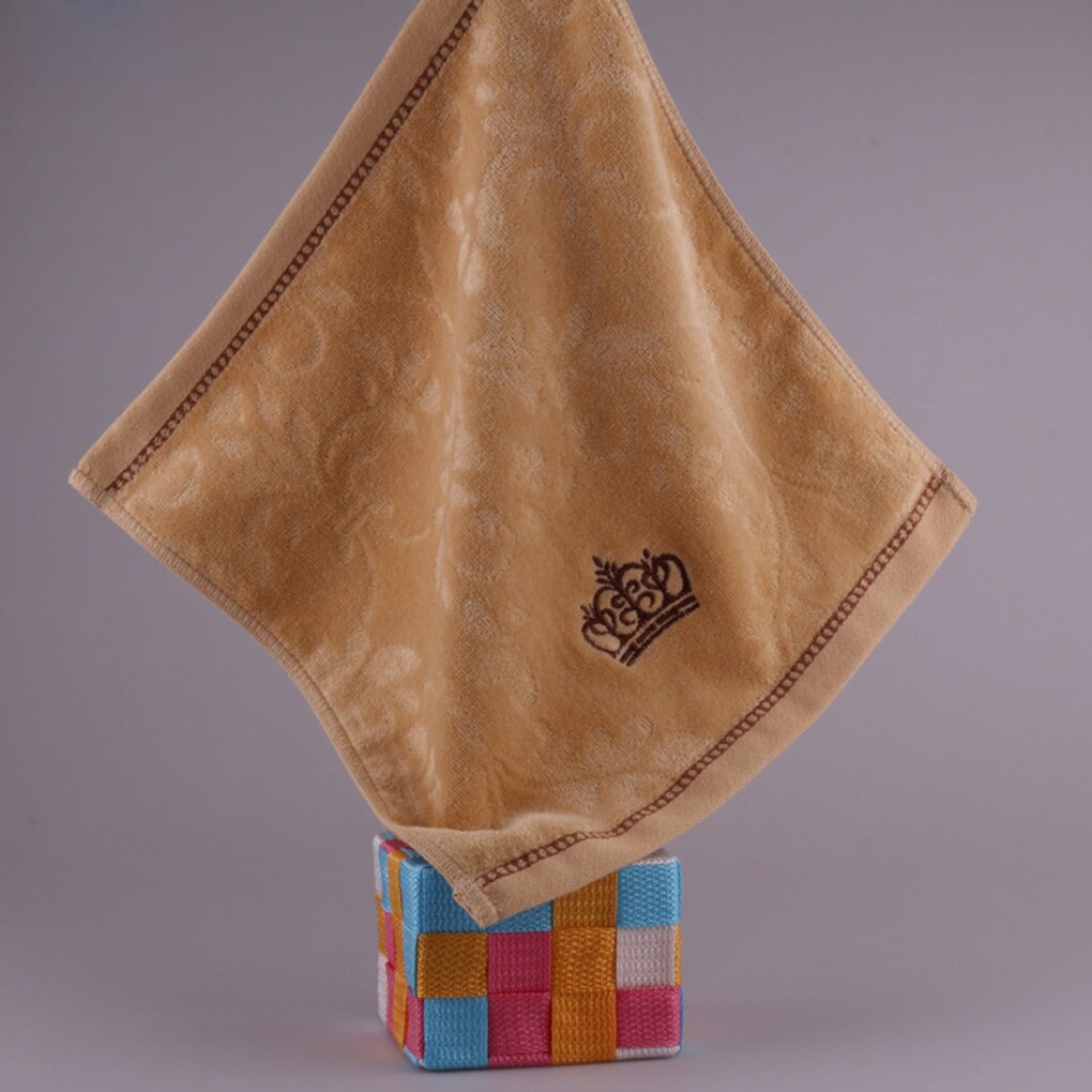 Serviette de visage en coton doux serviette carrée serviette de broderie couronne absorbante