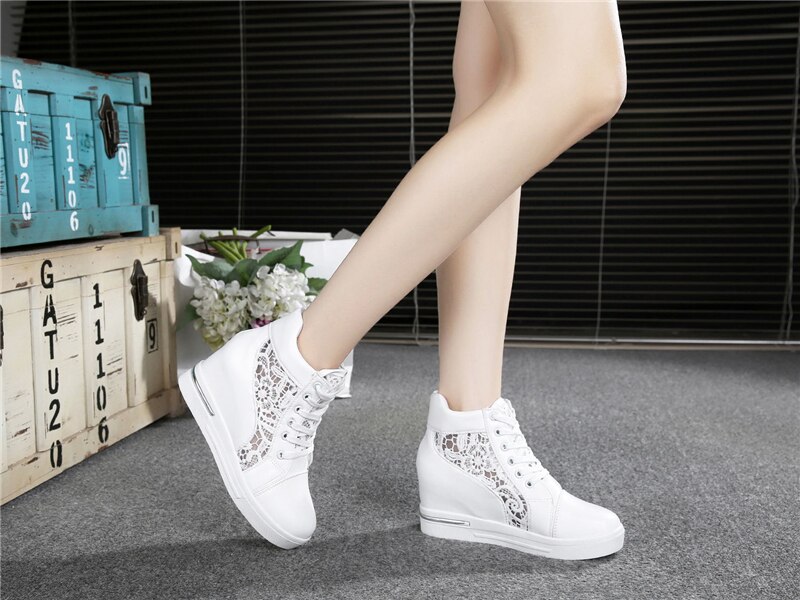 Baskets en cuir à semelle compensée pour femmes, chaussures à talons hauts, à bout pointu, blanches et argentées, C130: WHITE / 8.5