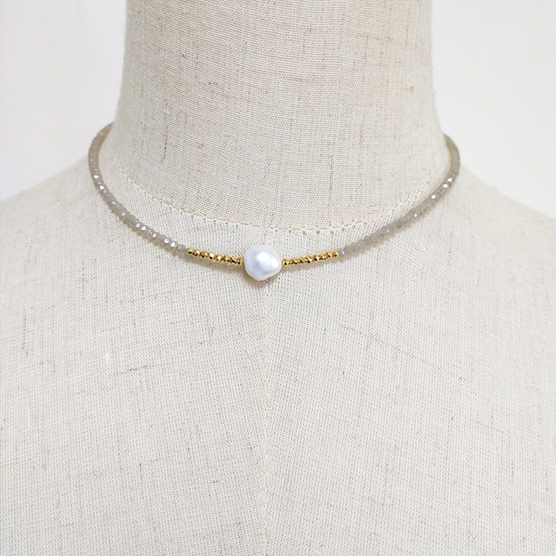 Feminino requintado pequeno colar de pérolas de água doce artesanal ajustável frisado gargantilha moda boêmio jóias presentes atacado: COR OURO ROSA