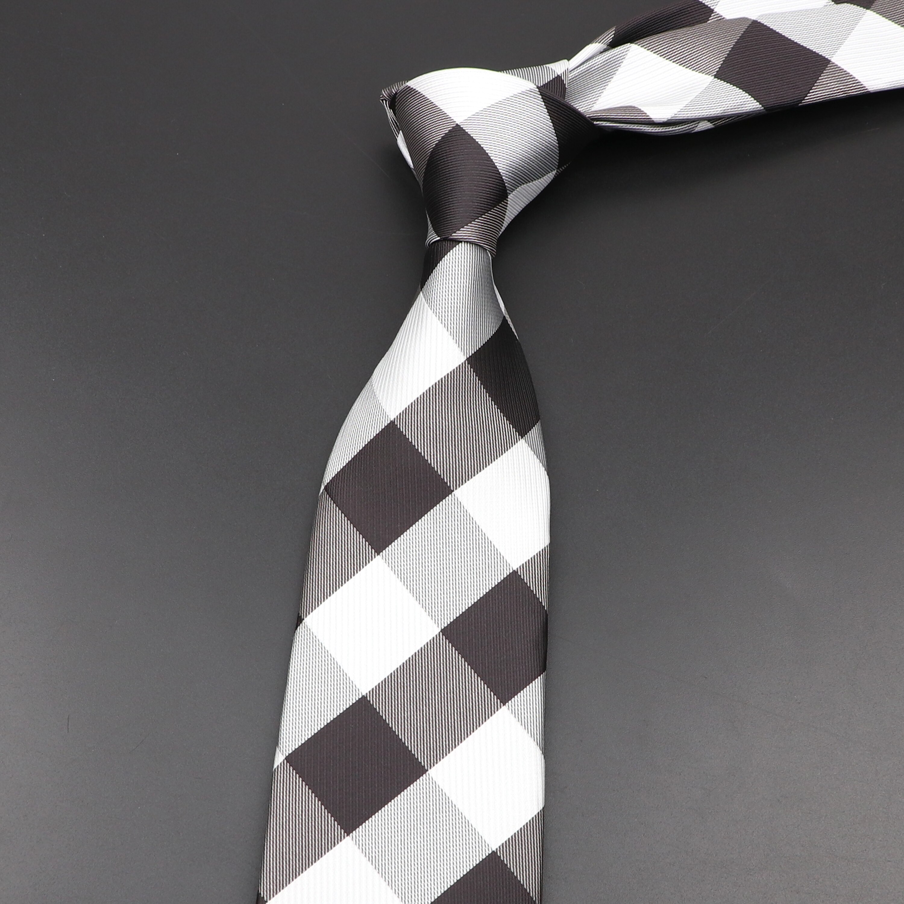 Neue männer Klassische Plaid Krawatte Luxus Streifen 8cm Jacquard Krawatte Alle-Spiel Krawatte Für Geschäft Hochzeit Party täglichen Verschleiß Zubehör