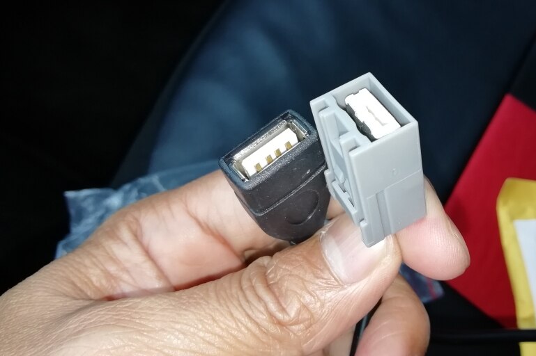 USB Adapter Kabel MP3 MP4 WMA USB Flash Voor MITSUBISHI Outlander ASX Lancer GT