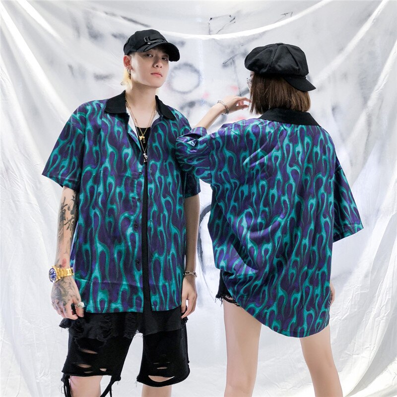 Mørkt ikon blå flamme hawaiiansk skjorte street herreskjorte oversized skjorter for menn