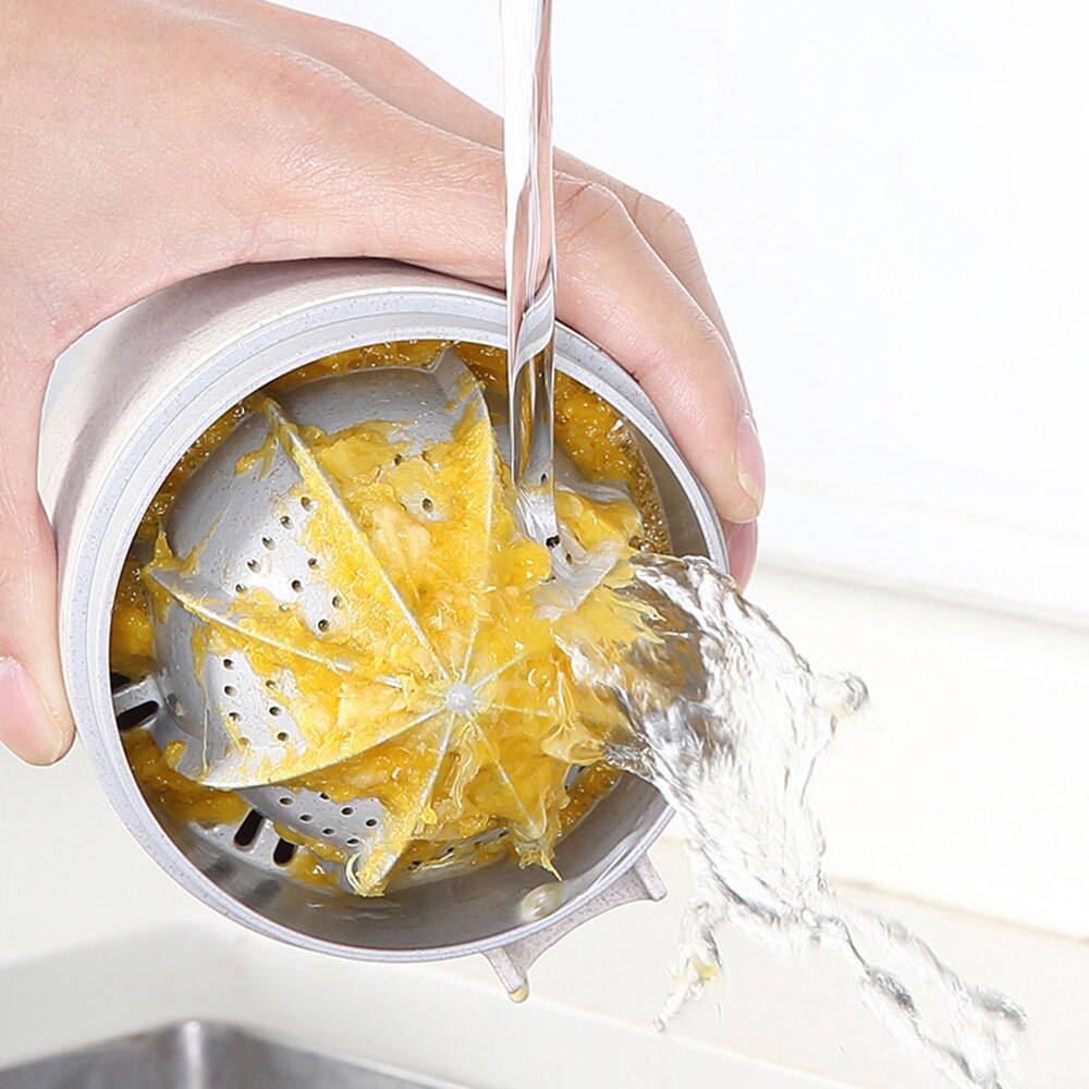 Portable Manual Juicer for Orange Lemon Watermelon Fruit Squeezer Original Juice Child Healthy Life Juicer Machine