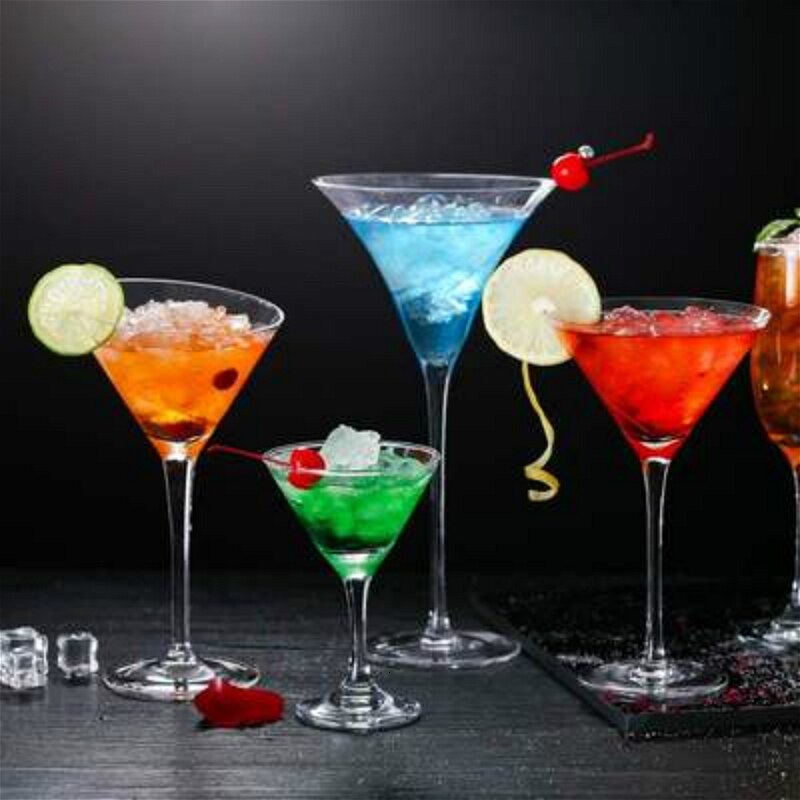 The Cocktail Glass European Household Goblet Drinking Glass Originality Bar Martini Cup Triangle Glass Party Verre Cocktail