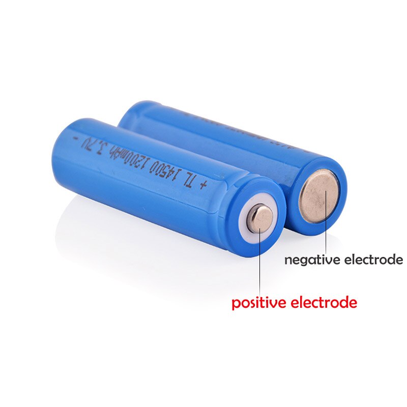 2 stk / mye østfire  aa 14500 1200 mah 3.7 v litiumion oppladbare batterier og ledet lommelykt,