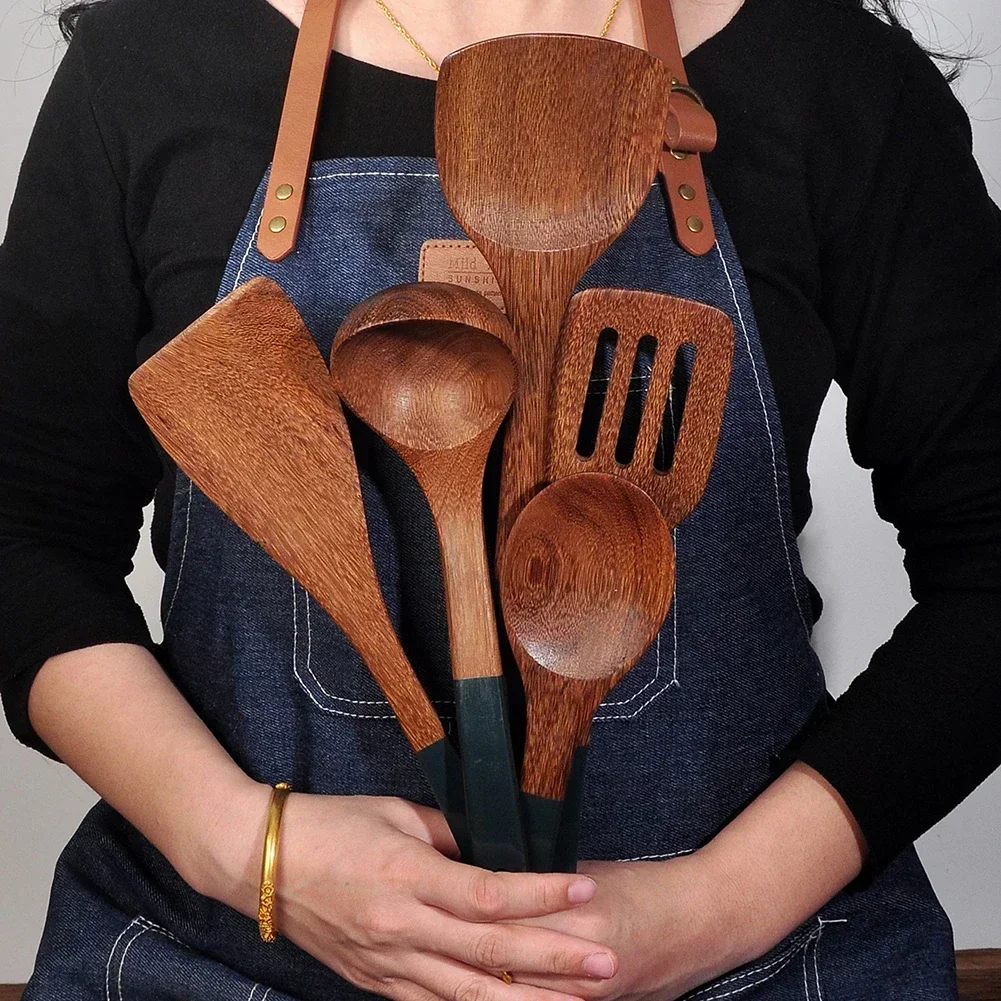 Köksutrustning i trä med långa handtag spatel ris skopa grönsak kött matlagning spade mixerskedar för nonstick pan köksredskap