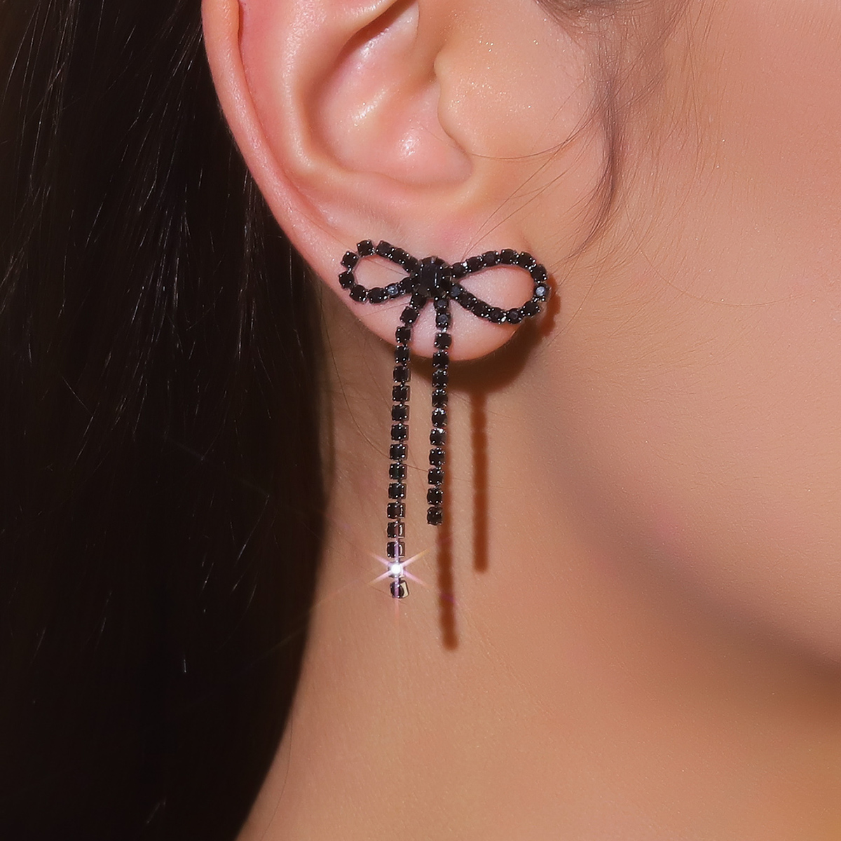 Kleurrijke strik oorbellen voor dames, oorbellen met strass steentjes, lange kwastjes, zwarte roestvrijstalen hangende oorbellen, schattige sprankelende sieraden