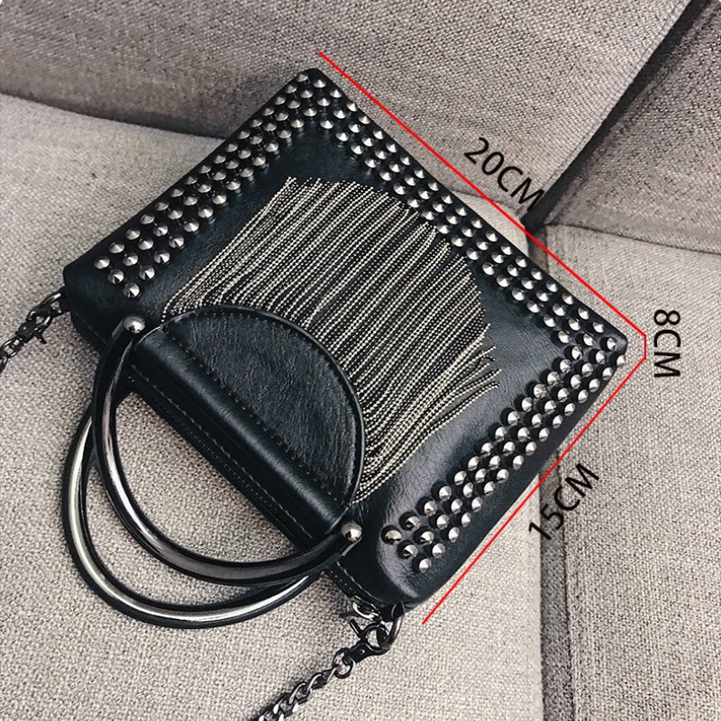 Punk Stijl Vrouwen Tas Top-Handvat Pu Lederen Handtas Met Klinknagel En Kwastje Portemonnee Vrouwen Schoudertassen Kleine cross Body Bag Keten