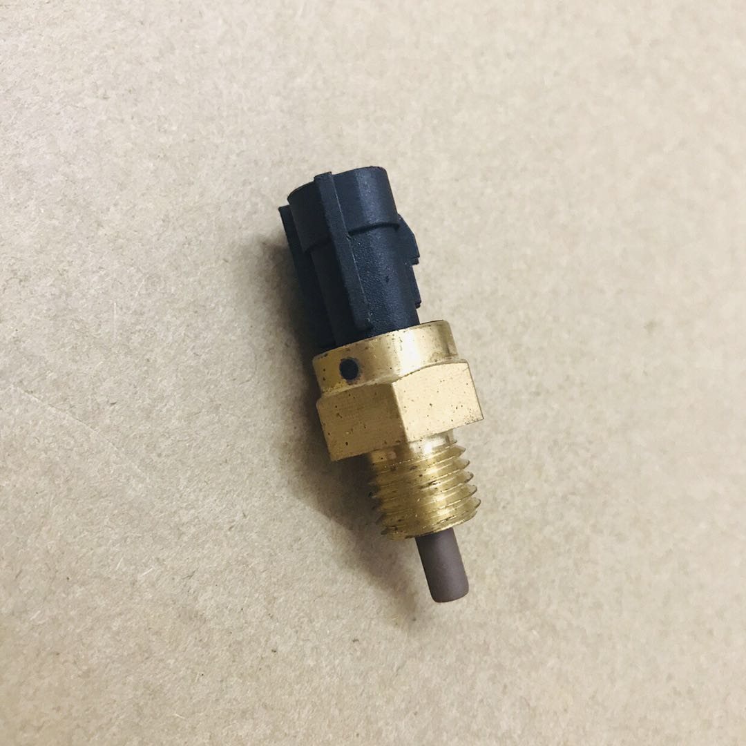 For MITS-UBISHI Mirage Powertrain Control-Air Intake Temperature Sensor MD326170 , 25972 , 7514 , Water Temperature Sensor