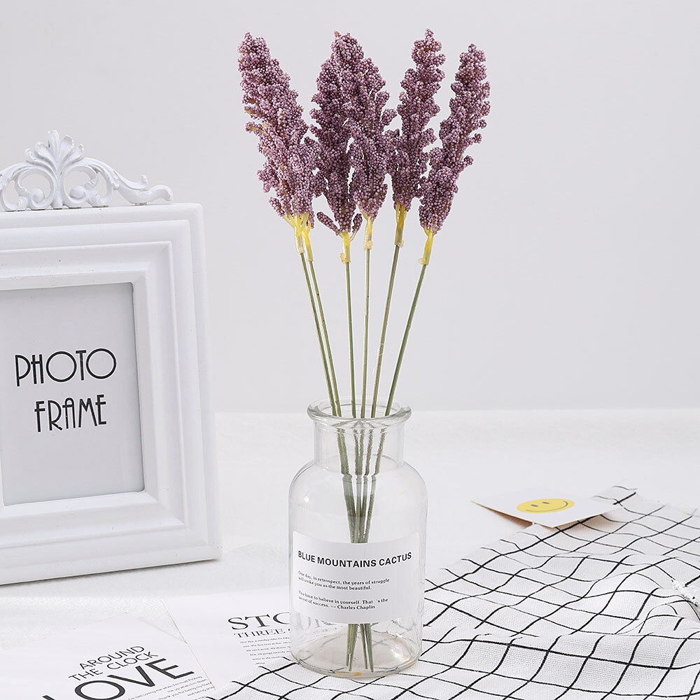 Kunstig vanilje mini skum bær spike kunstige blomster buket til hjemmeplante vægdekoration korn plante bunke