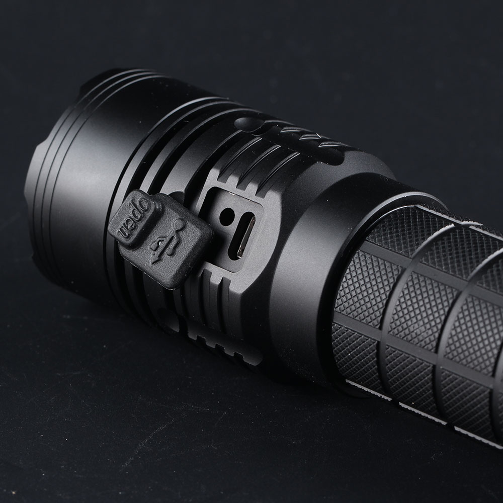 Convoy M4U flashlight ,with cree xpl hi ,micro USB charging, 7135*8 biscotti