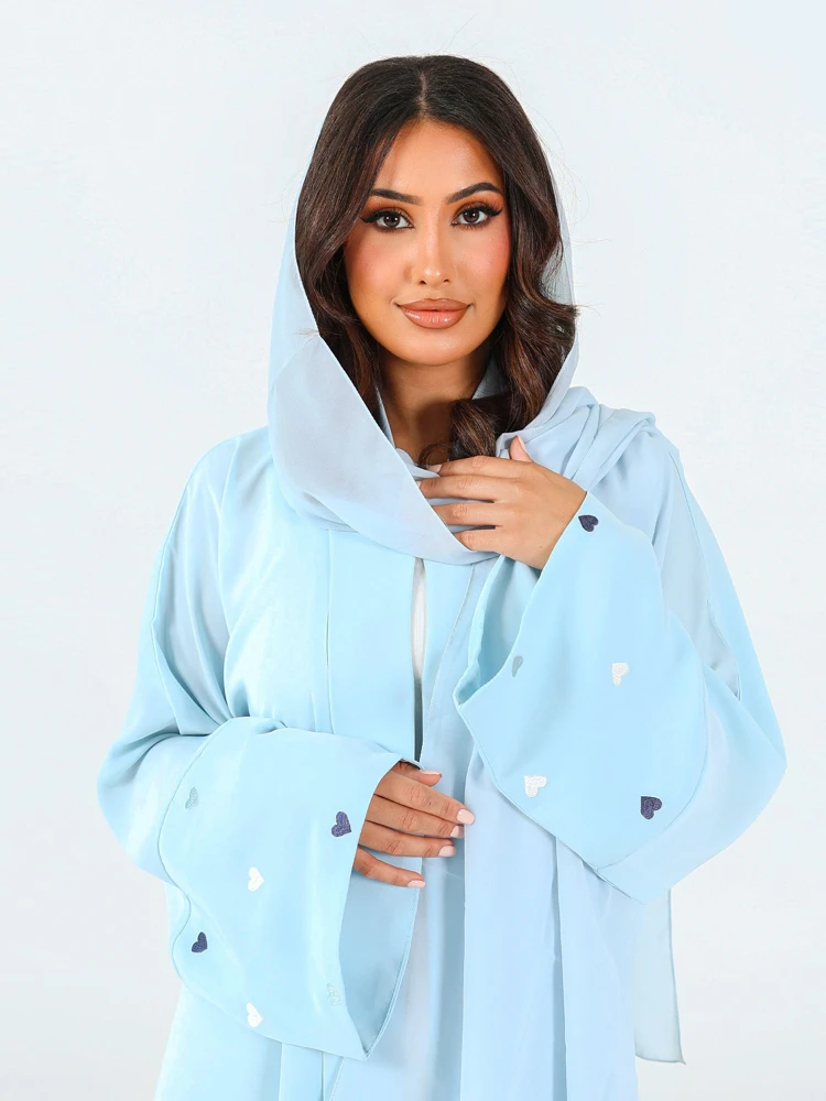 Kjærlighetshjertebroderi muslimsk abaya til kvinner uten skjerf eid cardigan marokko ramadanabayas kaftan islam dubai arabisk lang kappe