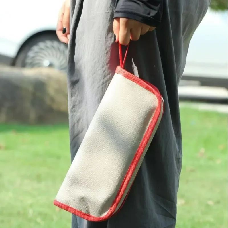 Pocket Handbag Stool Pencil Bag Folding Chair Sketch Fishing Leisure Camping Outdoor Portable Small Stool