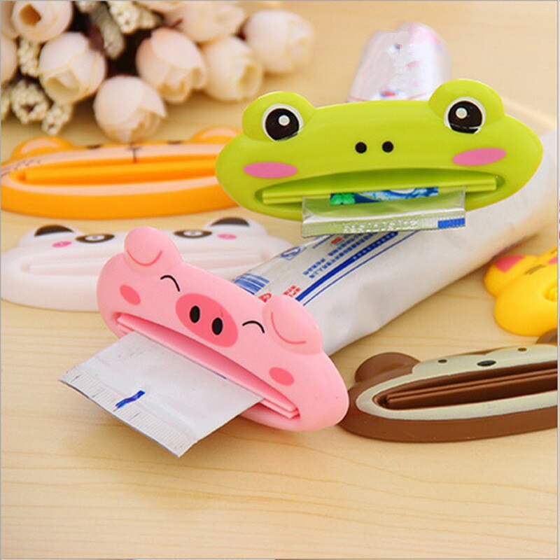1pc Animal Easy Toothpaste Dispenser Plastic Tooth Paste Tube Squeezer Useful Toothpaste Rolling Holder For Home Bathroom A30731