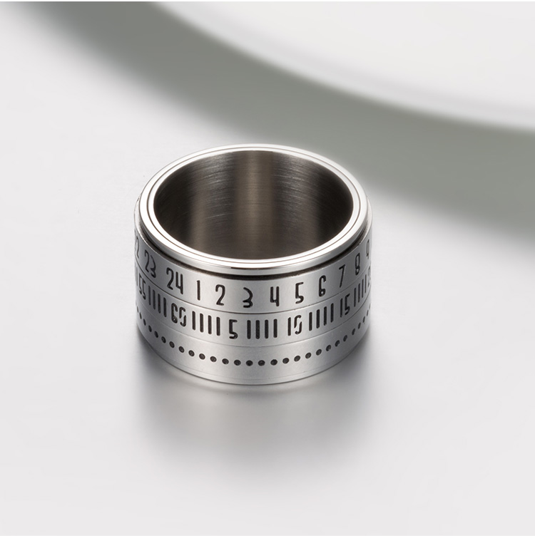 Anillo grande y ancho para hombre, anillo giratorio de acero inoxidable con número de , Color negro, dorado y plateado, anillo Punk: 10 / Plata
