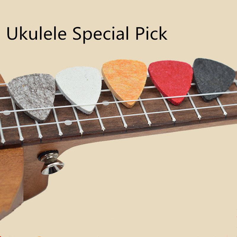 5 teile/los Ukulele wählen Bunte Weiche Filz Plektrum Vermittler Spezielle-förmigen Filz Pad wählt Gitarre Musical Instrument Zubehör