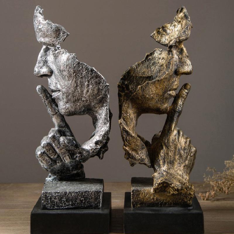 Moderne statuer abstrakte ansigter kunst stuer antikke boliginventar og dekorationer i nordeuropa