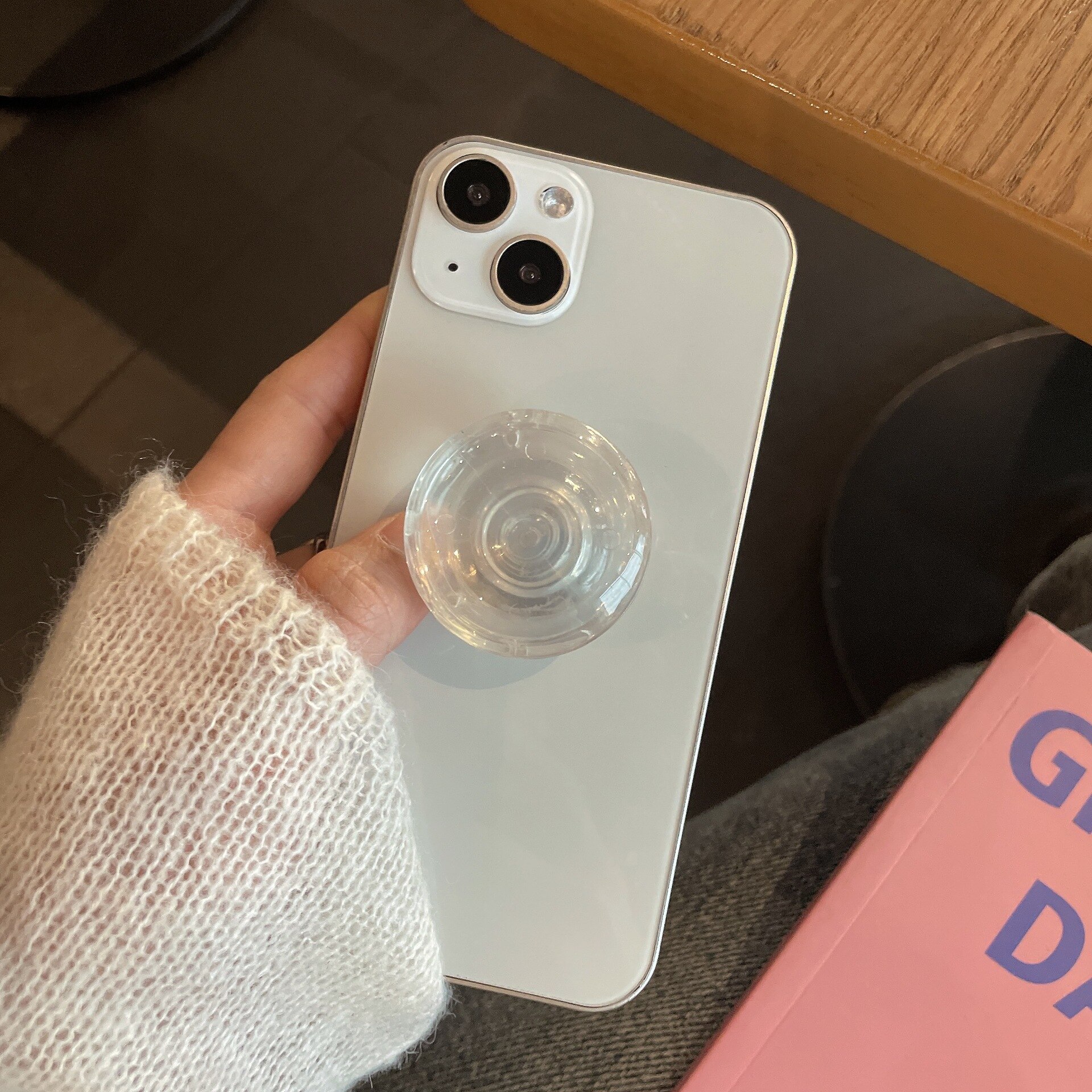 Crystal Finger Grip Holder Stands For Phone Universal Flexible Fold Bracket Expansion Cellphone Stand Socket Lazy Korea Popular: Transparent