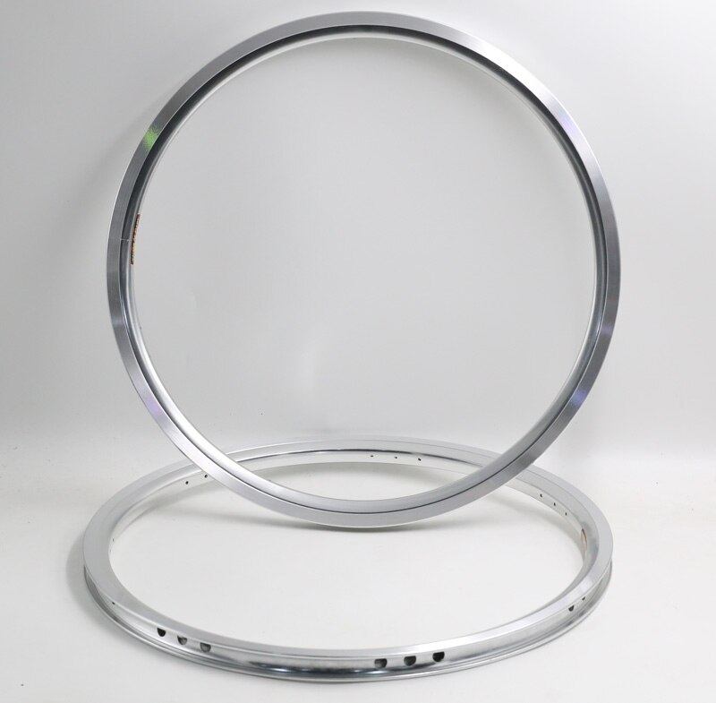 Nbr Clincher Velg 349 220g 14/21 gaten zwart zilver: silver 14 21 one set