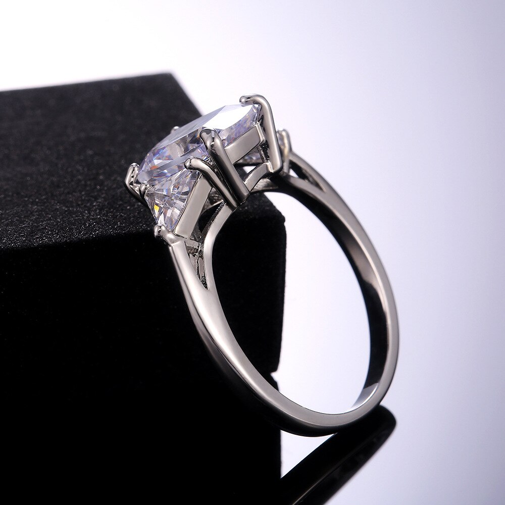 Anillo de plata de primera ley y circón para mujer, sortija, plata esterlina , Circonia cúbica, zirconia, circonita, zirconita, zirconita, cuadrado, color blanco, , cuatro garras