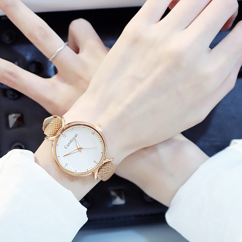 Digitale Weegschaal Minimalisme Vrouwen Quartz Horloge Met Lederen Band Mooie Luxe Vrouwen Mode Klok Vrouwelijke Horloges