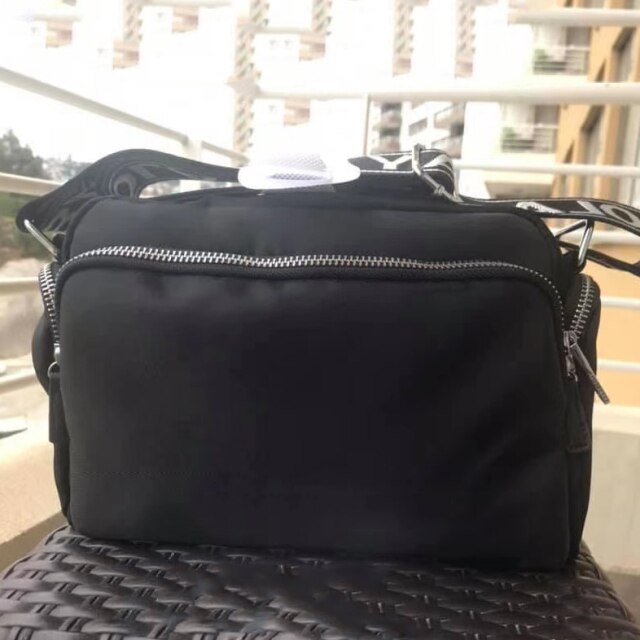 Mochila de Nylon con múltiples bolsillos para mujer, morral cruzado de viaje para chica: 11silver