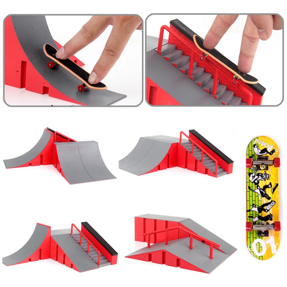 Fingerboard Ramp Set - EVA Material - Incl. Finger Skateboard - Training Props