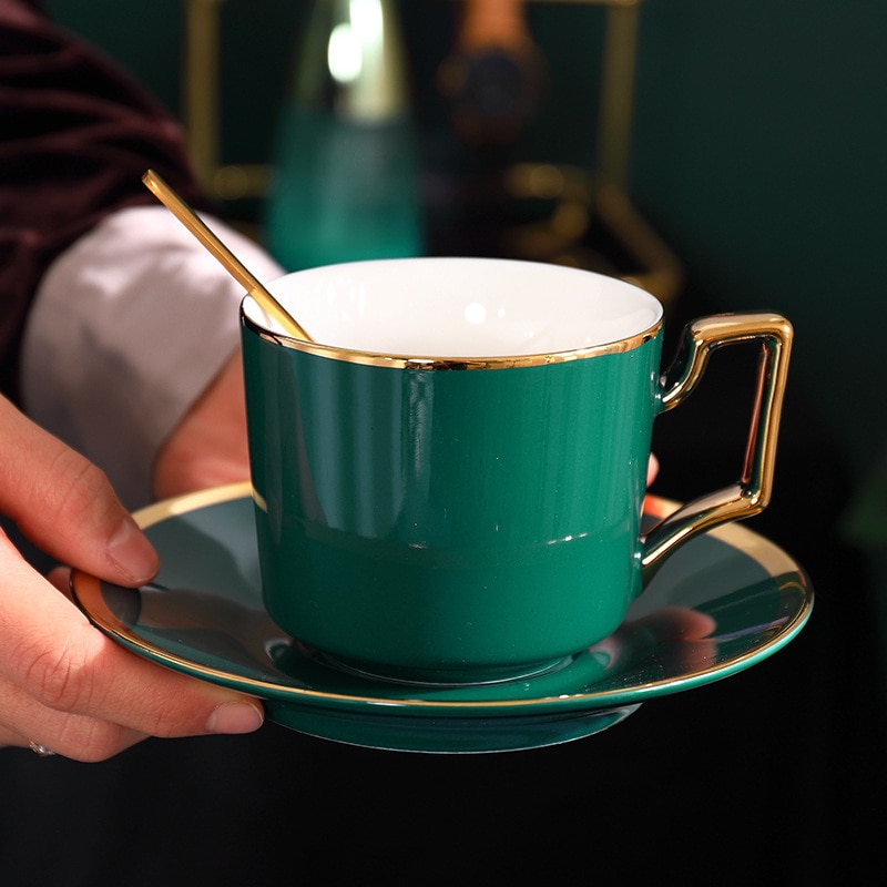 Green Ceramics Cup and Saucer Porcelain Simple Tea Sets Room Coffee Cups Tazas Para Cafe Kitchenware