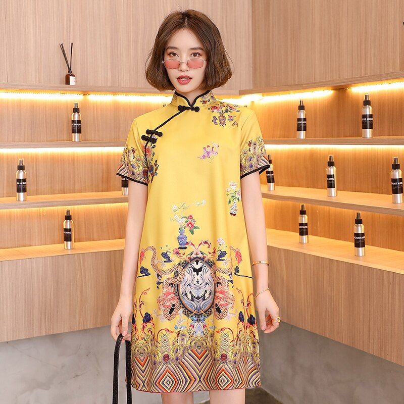 Qipao-vestido chino tradicional de manga corta para mujer, vestido Cheongsam de tendencia moderna, suelto, M-XXL, amarillo y negro, novedad de