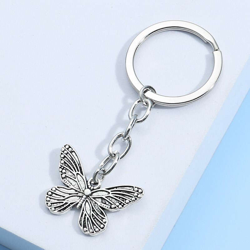 Lovely Butterfly And Flower Keychain Animal Garden Key Ring Metal Key Chains Fit Women Men DIY Car Hanging Jewelry Handmade: E3243