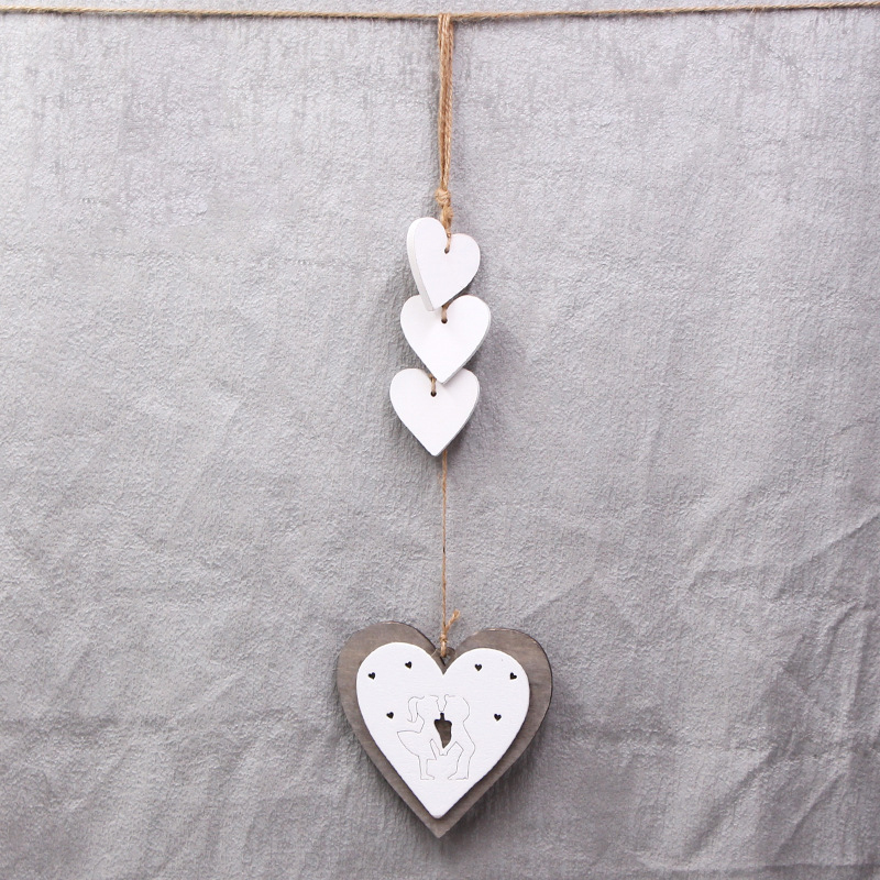 Hängande trähängen fönster vägg dörr trädgård innergård ornament hjärtformade flera stilar heminredning