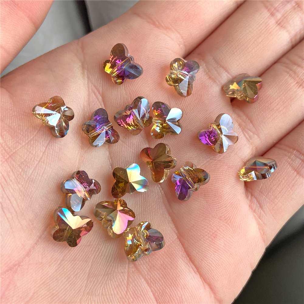 30 Uds. Cuentas de cristal checo de mariposa, abalorios de Color AB, cuentas espaciadoras facetadas sueltas para fabricación de joyería, pendientes hechos a mano DIY