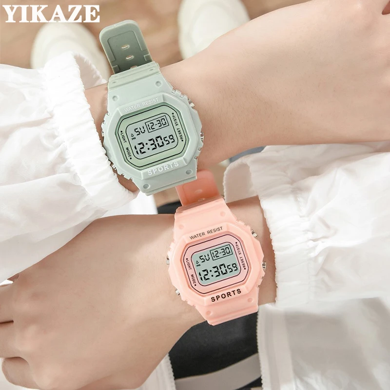YIKAZE Jongens en Meisjes Student Elektronisch Horloge Macaron Kleur Heren en Dames Sport Wekker Waterdicht Vierkant Horloges Cadeau