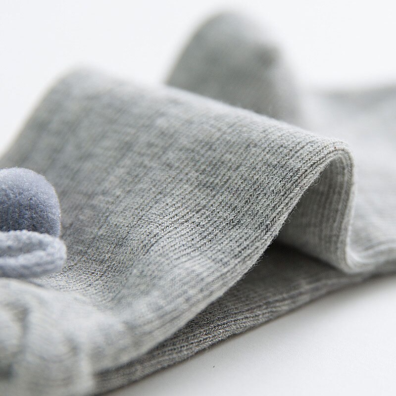 Skarpety dziewczęce Skarpetki śliczne pompony antypoślizgowe długie skarpety dziecięce skarpety robić kolan maluch niemowlę ciepłe Sokken Calcetines prezent