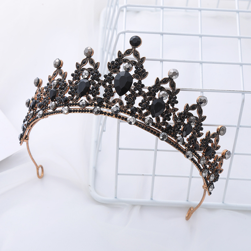 Bridal Crown Hand-beaded High-end Crown Wedding Headdress Queen's Birthday Party Crowns 16 In Diameter And 6 Cm In Height: black