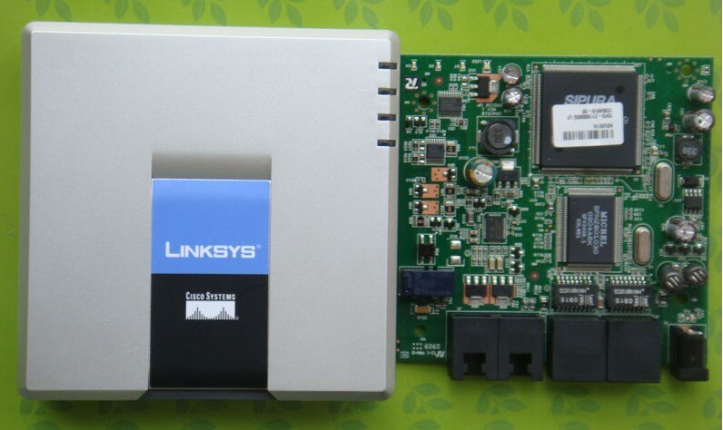 Unlocked Linksys Voice Gateway SPA3102 VoIP Phone Adapter with Router retail box