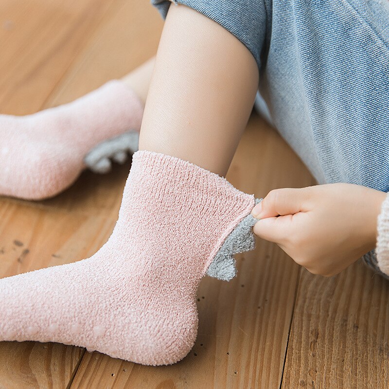 Herbst und Winter Verdickung freundlicher Socken Karikatur freundlicher Socken Baby Mädchen Socken Kleinkind Boden Socken Nicht-Unterhose Baby jungen Socken