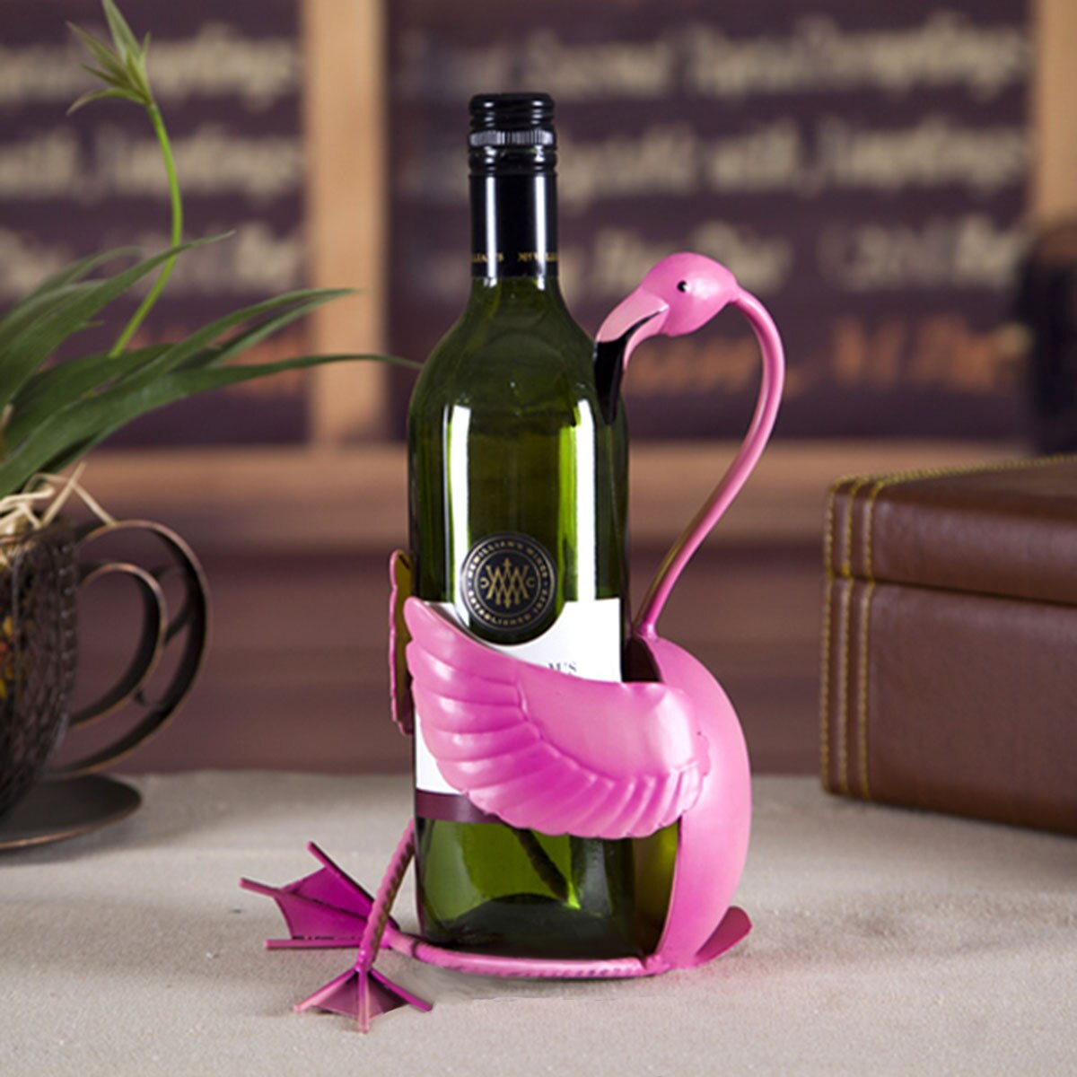 TOOARTS Wein Gestell Flamingo Wein Halfter Wein Regal Metall Skulptur Praktische Skulptur Hause Dekoration Innen Wein Stand Handwerk