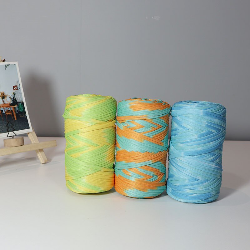 Tshirt Katoen Regenboog Garen Voor Breien Diy Zachte Wol Gehaakte Tas String Sectie Geverfd Gekleurde Weven Draad Puffy Chunky 300G