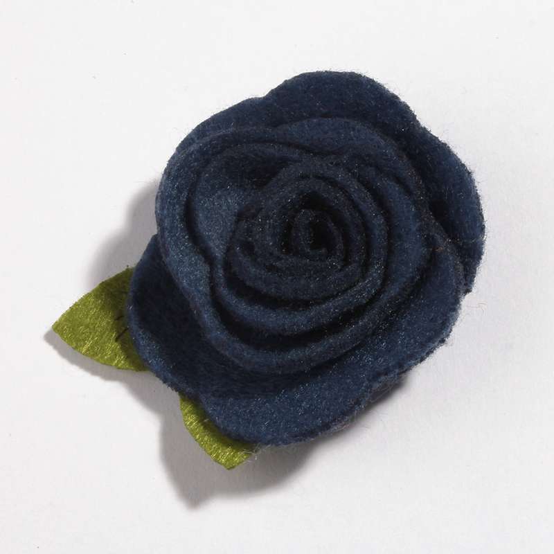 Flores de tela no tejidas de fieltro con hojas verdes para la cabeza, accesorios para el cabello, rosas enrolladas bonitas, 5CM, 10 Uds.