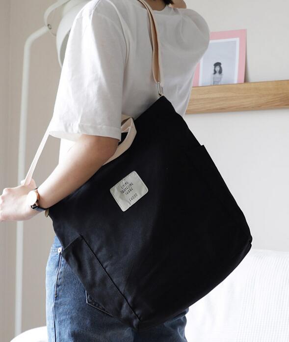 Koreaanse Canvas Schoudertas Rits Luxe Vrouwen Tassen Vrouwen Messenger Bag Vrouwelijke Eenvoudige Handtas Brief Afdrukken Tote: Black
