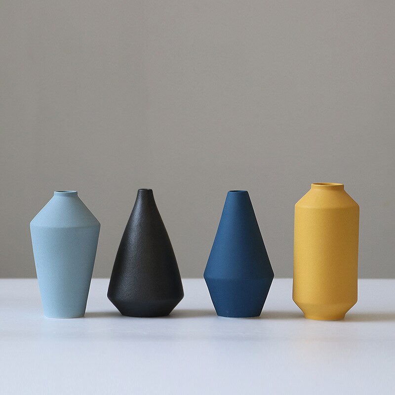 Stylingset - 2x vaas zwart / goud met gouden pauwveer - Sierlijsten en Ornamenten Webshop Luteijn